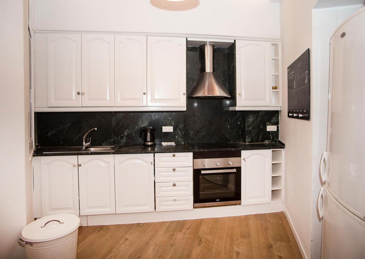Mai & Maud Ronda Apartment บาร์เซโลนา ภายนอก รูปภาพ