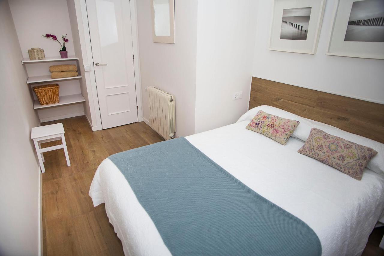 Mai & Maud Ronda Apartment บาร์เซโลนา ภายนอก รูปภาพ